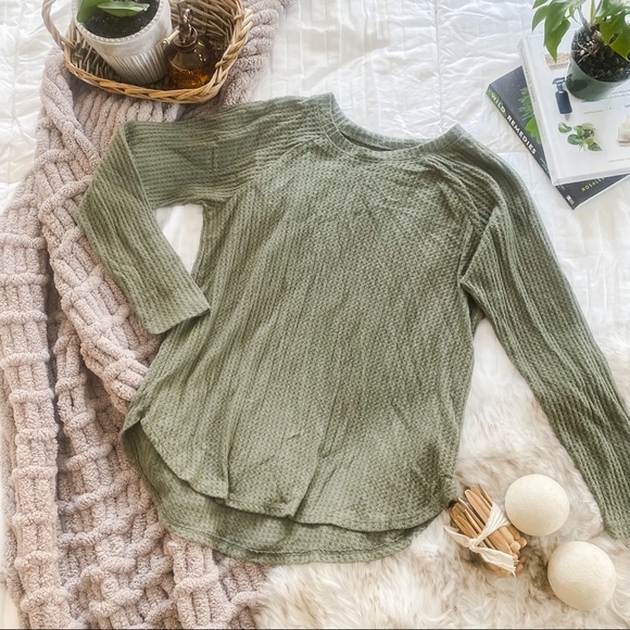 AE Waffle Sweater - Picture 1 of 3
